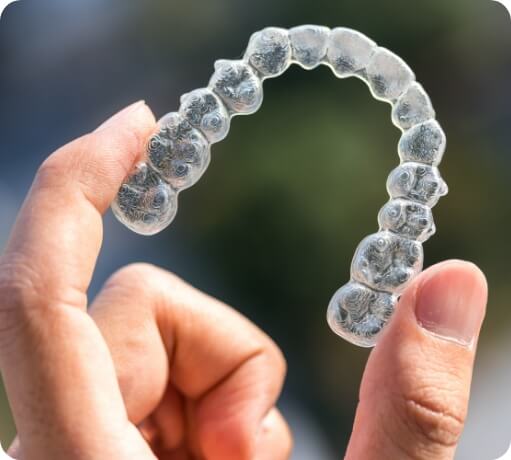 Invisalign clear aligner tray