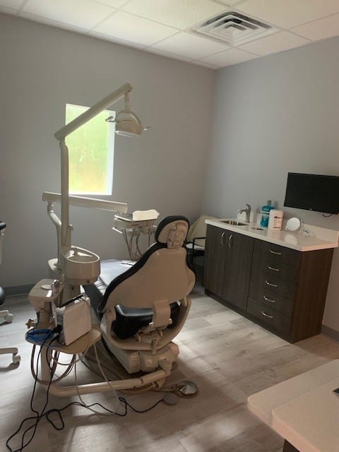 Dental treatment room